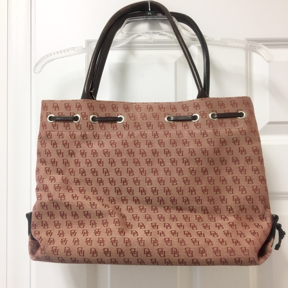 Classic Dooney and Bourke large canvas tote - Picture 2 of 8